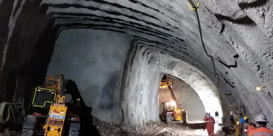 Analyse géotechnique pour tunnels en sols mous à Nantes